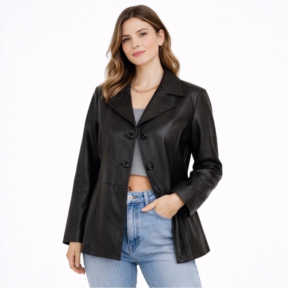 Worthington Women’s Black 3 Button Leather Jacket Size Medium Pockets